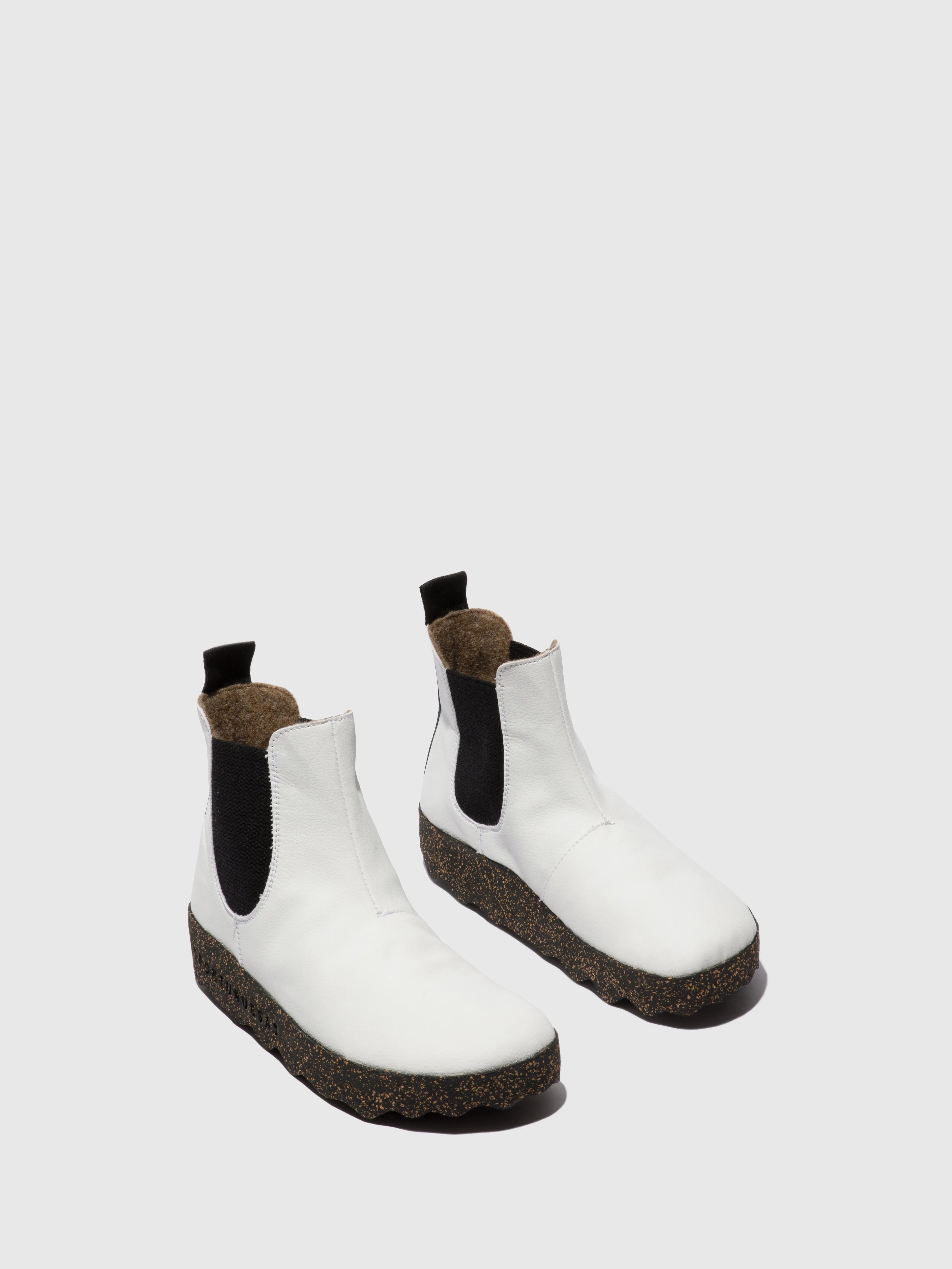 Chelsea Ankle Boots CAIA VEGAN WHITE