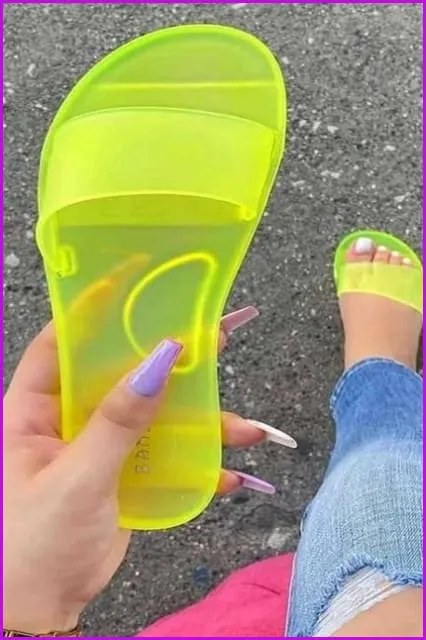Colorful Transparent Frosted Beach Slippers F809
