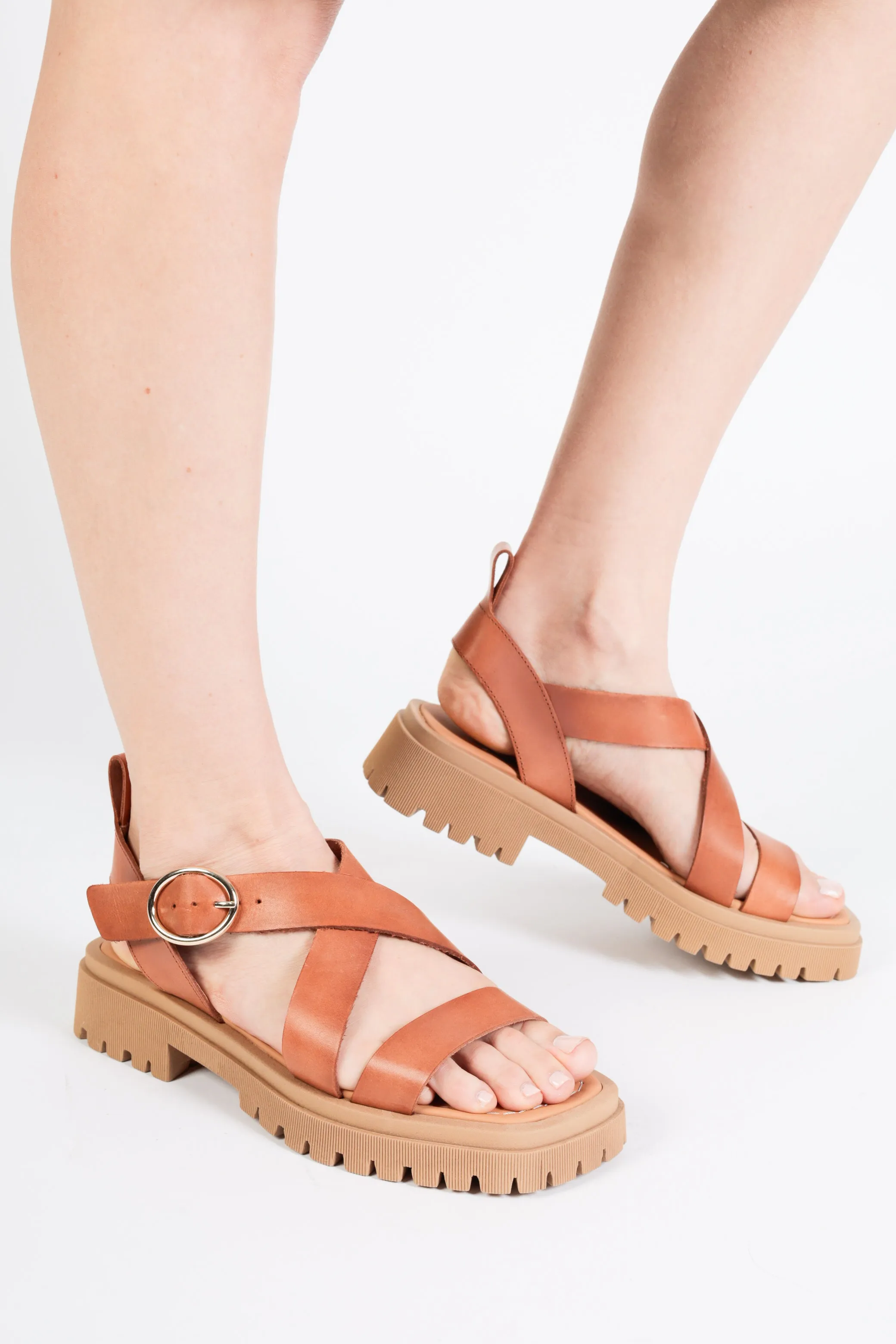 SAMANTHA BROWN - Strappy Leather Sandals
